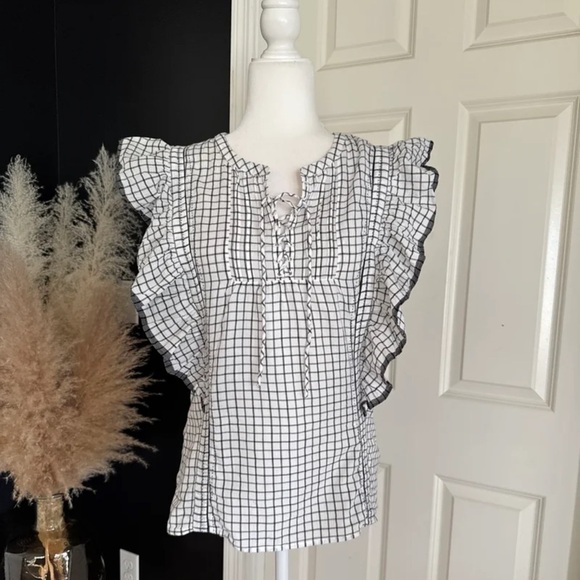 Anthropologie Scotch & Soda Lace Up Neck Ruffle Sleeve Top, White/Navy
Medium - Picture 9 of 12
